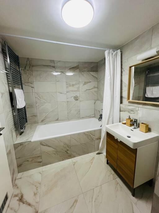 Nika Apartments Prague 5 Ngoại thất bức ảnh